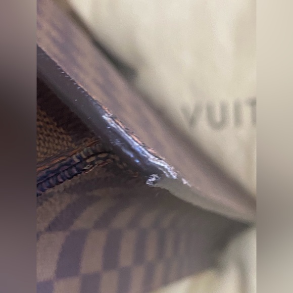 LV Damier Ebene Altona PM Briefcase - Picture 13 of 16